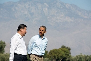 Ông Tập Cận Bình (trái) và ông Obama (phải).