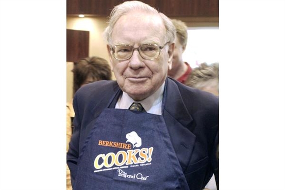 Ty phu Warren Buffett dang so huu nhung thuong hieu dinh dam nao?