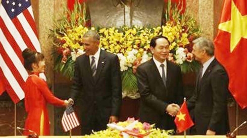Dau an Vietjet trong chuyen tham Viet Nam cua Tong thong My Barack Obama