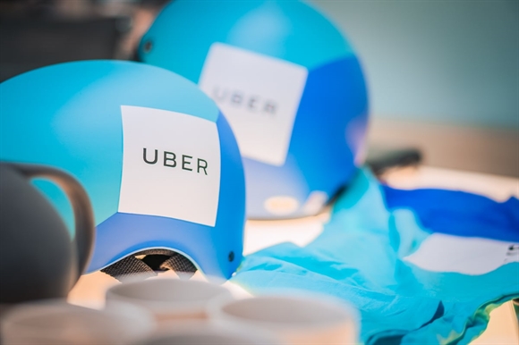 Sua Nghi dinh 86: Them quy dinh huong den “siet” Uber, Grab