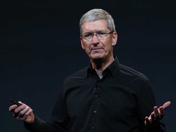 Tim Cook va Mark Zuckerberg 