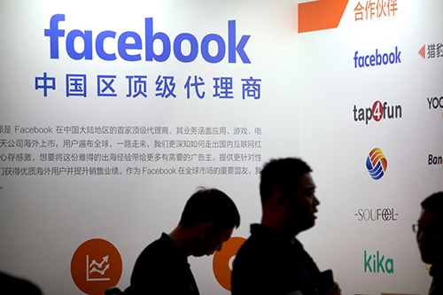 Facebook xac nhan chia se du lieu voi cac cong ty Trung Quoc