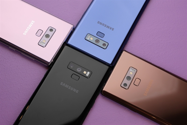 Samsung ra mat Galaxy Note 9 trang bi but cam ung the he moi