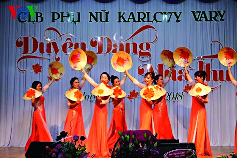 Nguoi Viet bon phuong (so 605)