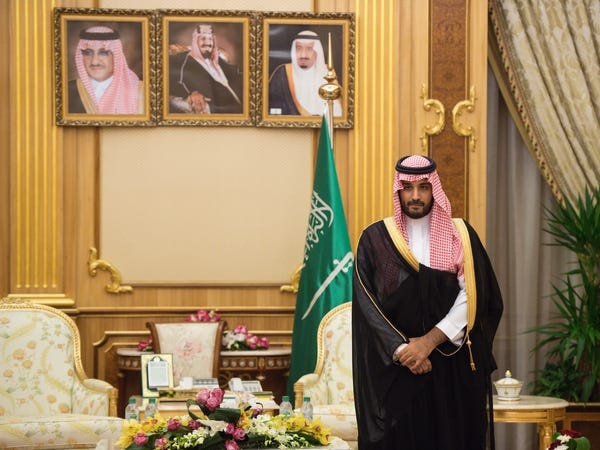 Thái tử Mohammed bin Salman tại một trong những cung điện hoàng gia Riyadh vào tháng 10/2015. Ảnh: Getty Images. 