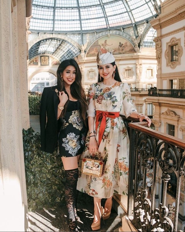 Tien Nguyen and her mother Le Hong Thuy Tien, CEO of IPP. Photo: cafeF