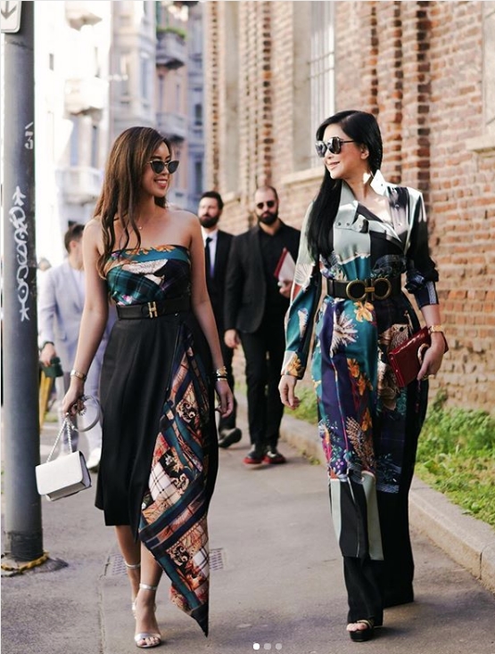 Tien and her mother. Photo:cafeF