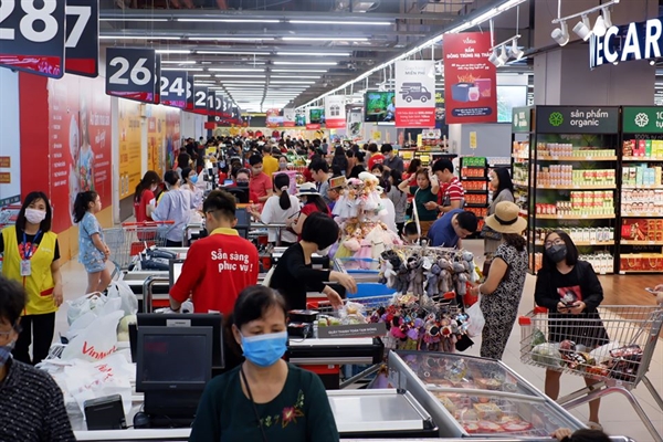 Masan’s 1Q revenue doubles to over $751 million on growing retail arms The group operates 27 VinMart supermarkets and 1,192 VinMart+ minimarkets. Photo courtesy of Masan