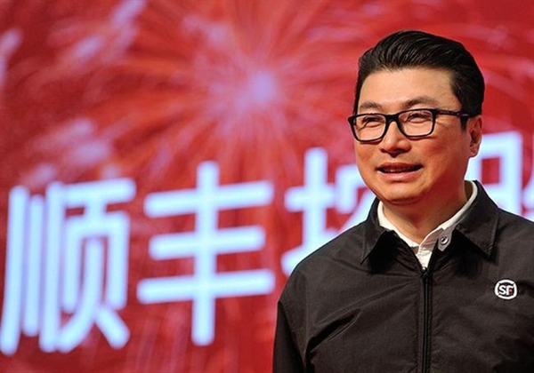 Ông Wang Wei là chủ tịch của công ty chuyển phát nhanh SF Express. Khối tài sản của ông ước tính 15,2 tỷ USD.