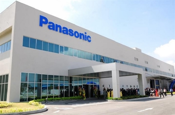 Panasonic đang trong quá trình tái cơ cấu, với mục tiêu cắt giảm chi phí khoảng 100 tỷ yên (930 triệu USD) vào năm tài khoá kết thúc vào tháng 3.2022. Ảnh: Nikkei 