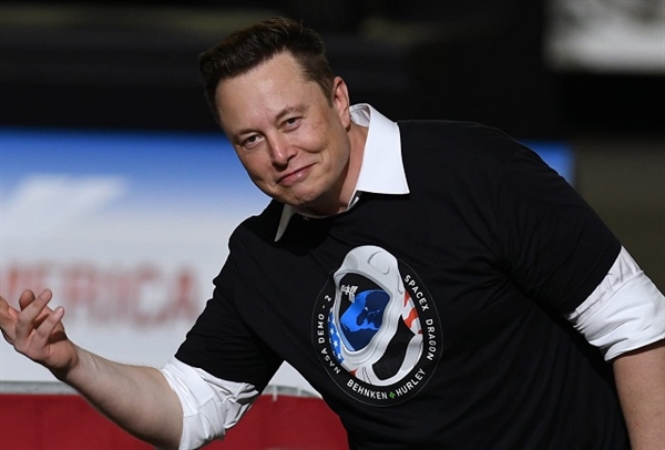 Ông Elon Musk, CEO Tesla, SpaceX, The Boring Company