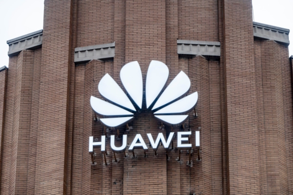 Huawei và ZTE đã không trả lời yêu cầu bình luận khi được CNBC liên hệ. Ảnh: tech Crunch