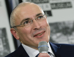 Khodorkovsky từng bị đâm trong tù