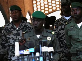 Chính quyền quân sự Mali đồng ý trao trả quyền lực