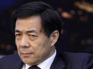 Ông Bạc Hy Lai bị đình chỉ chức vụ trong Bộ Chính trị