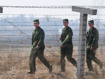 Trung Quốc ngừng hồi hương người tị nạn Triều Tiên sau vụ phóng vệ tinh