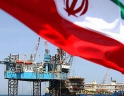 EU sẽ xem xét lại lệnh cấm vận dầu mỏ với Iran