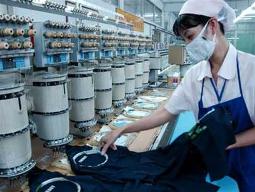 WSJ: Mỹ có thể học Việt Nam biện pháp cứu thị trường lao động
