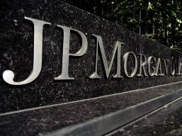 Fitch hạ bậc tín nhiệm JPMorgan