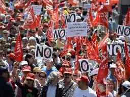 Người dân Tây Ban Nha biểu tình phản đối cứu trợ
