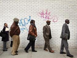 Số đơn xin trợ cấp thất nghiệp của Mỹ cao hơn dự đoán