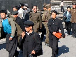 Trung Quốc nhận thêm 20.000 lao động từ Triều Tiên