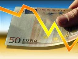 Euro giảm trước lo ngại về khủng hoảng nợ châu Âu lan rộng