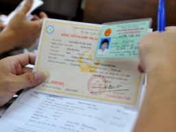 Cấp 1 mã số công dân gốc cho người Việt Nam