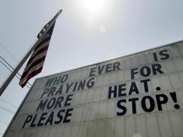 Nắng nóng kỷ lục ở Mỹ, hàng chục người thiệt mạng