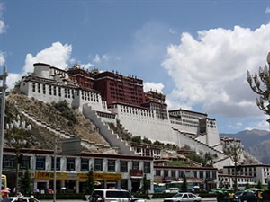 Trung Quốc xây dự án du lịch khổng lồ ở Tây Tạng