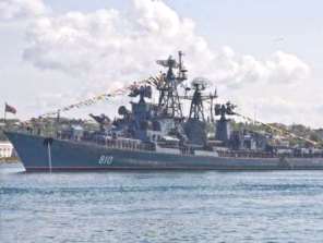 Nga phái hạm đội tàu chiến tới Syria