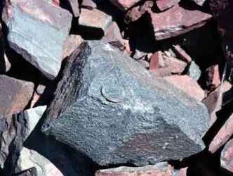 Tồn kho quặng sắt tại Trung Quốc lên kỷ lục