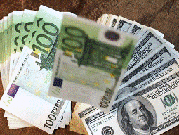 UBS hạ dự báo tỷ giá euro so với các đồng tiền chủ chốt