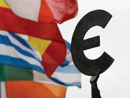 Moody's hạ triển vọng của quỹ bình ổn tài chính của EU
