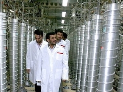 Iran kích hoạt thêm hàng trăm máy làm giàu urani