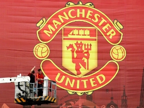 Manchester United hoãn IPO do lo ngại bất ổn thị trường