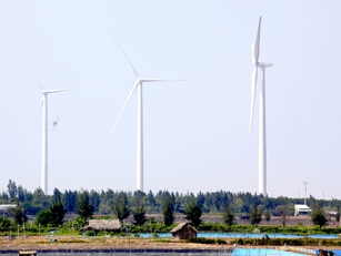 Tháng 9 vận hành nhà máy điện gió biển đầu tiên ở Việt Nam