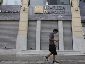 Hy Lạp chấp nhận cắt giảm chi tiêu hơn nữa