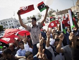 Chính phủ lâm thời Libya chuyển giao quyền lực