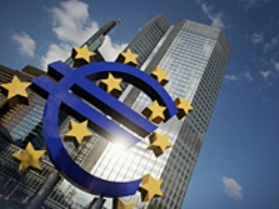 Đức bất ngờ ủng hộ ECB mua trái phiếu chính phủ