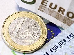 Euro tiếp tục tăng sau phiên đấu giá nợ của Italia