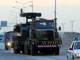 Thổ Nhĩ Kỳ triển khai hệ thống phòng không tới biên giới Syria