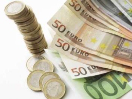 Euro gần cao nhất 6 tuần với USD do lạc quan về khủng hoảng châu Âu