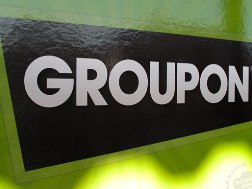 Groupon bên bờ sụp đổ, theo sau sẽ là Facebook ?