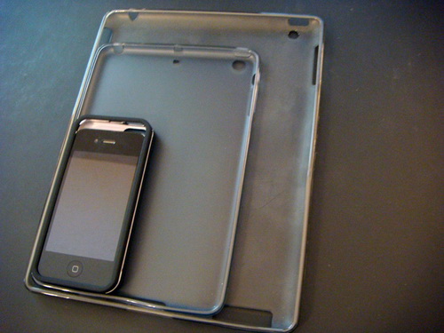 Hình ảnh so sánh kích thước iPhone 5 và iPad mini