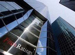 Fitch: Rủi ro với ngân hàng châu Á tăng do kinh tế Trung Quốc chững lại