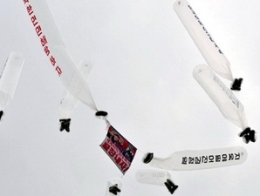 Triều Tiên rải 17.000 truyền đơn chống Hàn Quốc
