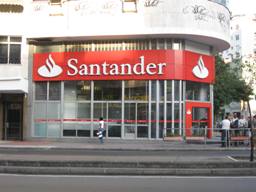 15 ngân hàng Tây Ban Nha bị S&P hạ tín nhiệm