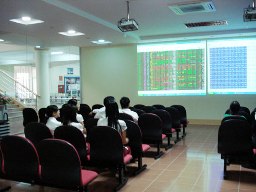 HNX-Index đảo chiều giảm nhẹ, VN-Index tăng 0,38%