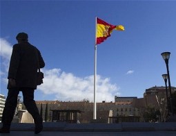 Tây Ban Nha tiếp tục từ chối cứu trợ